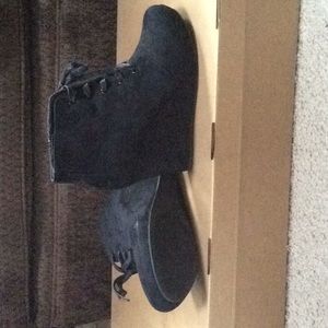 💥Rampage Black Suede-Look Short Boots NWB-10M